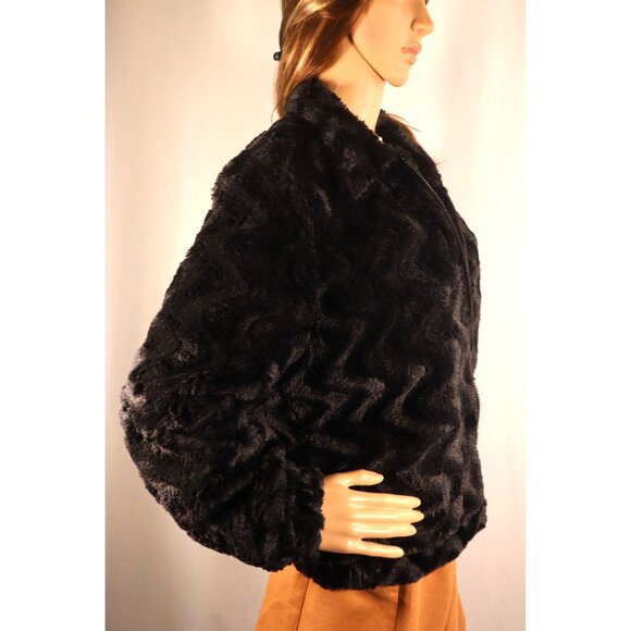 Alfred Dunner Petite Black Faux Fur Jacket with Zipper Size PM - Picture 6 of 16